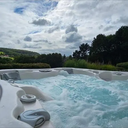 Lavilla Private Villa *