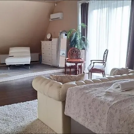 Lavilla Private Villa *