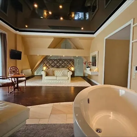 Villa Lavilla Private