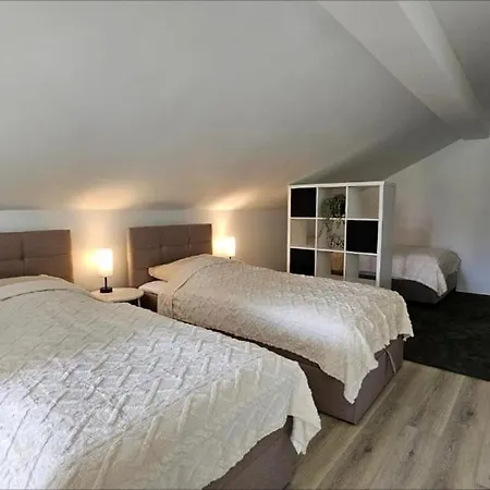 Lavilla Private * Bad Oeynhausen