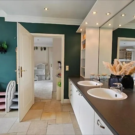 Lavilla Private Villa